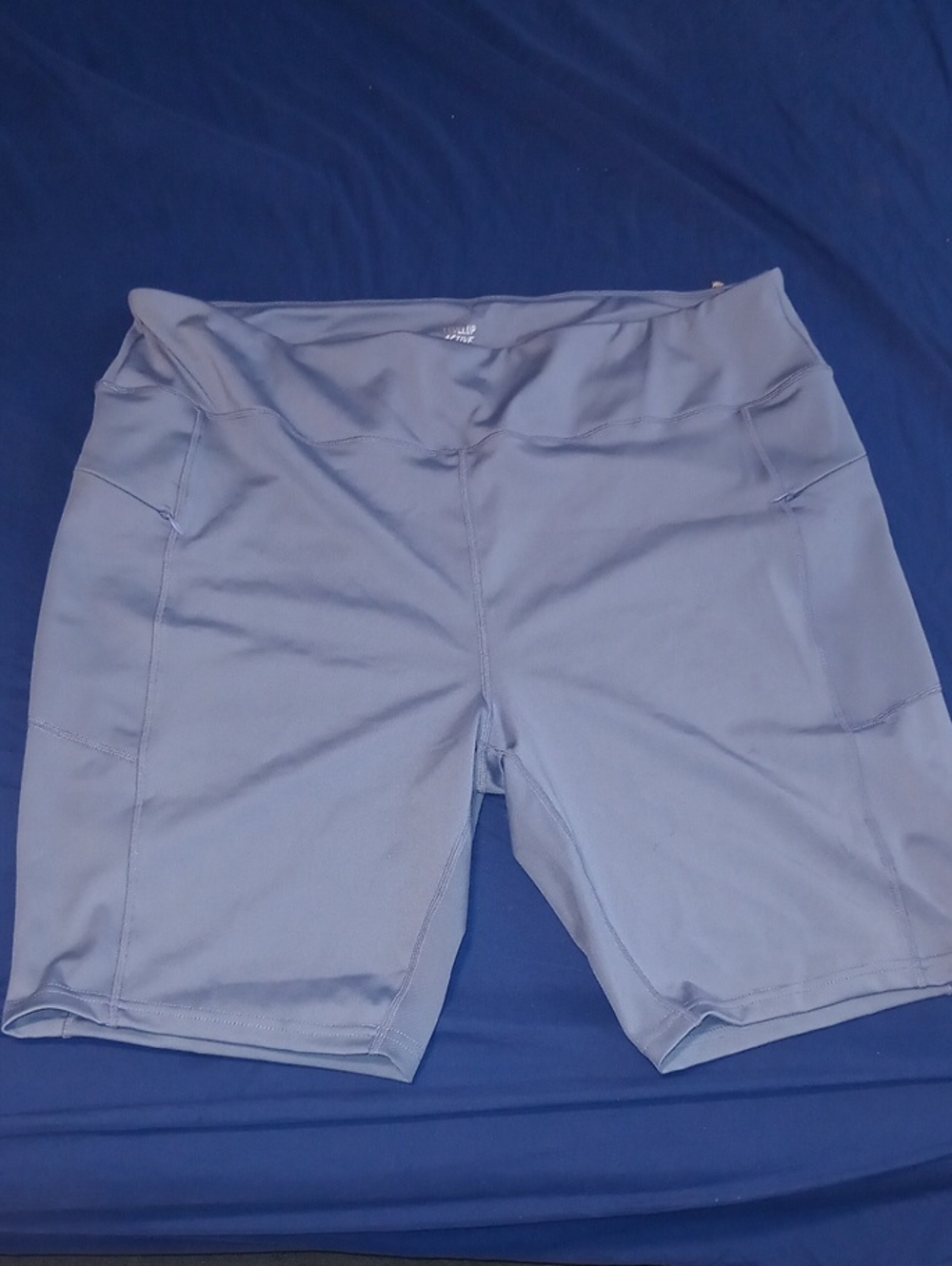 High-Waist Women’s Blue Bike Shorts with Pockets - Picture 1 of 4